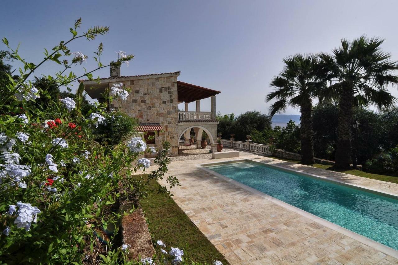 בניטסס Ionian Garden Villas - Villa Pietra מראה חיצוני תמונה