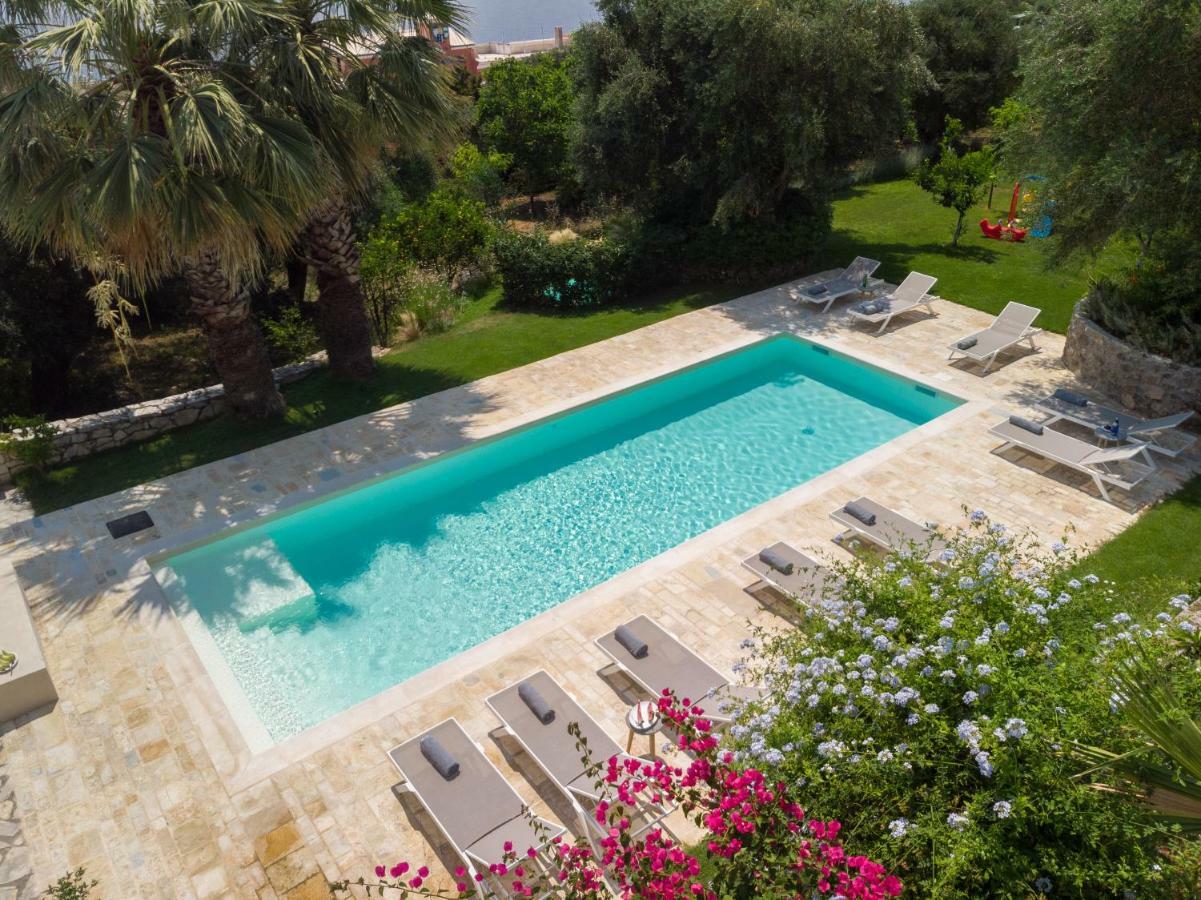 בניטסס Ionian Garden Villas - Villa Pietra מראה חיצוני תמונה
